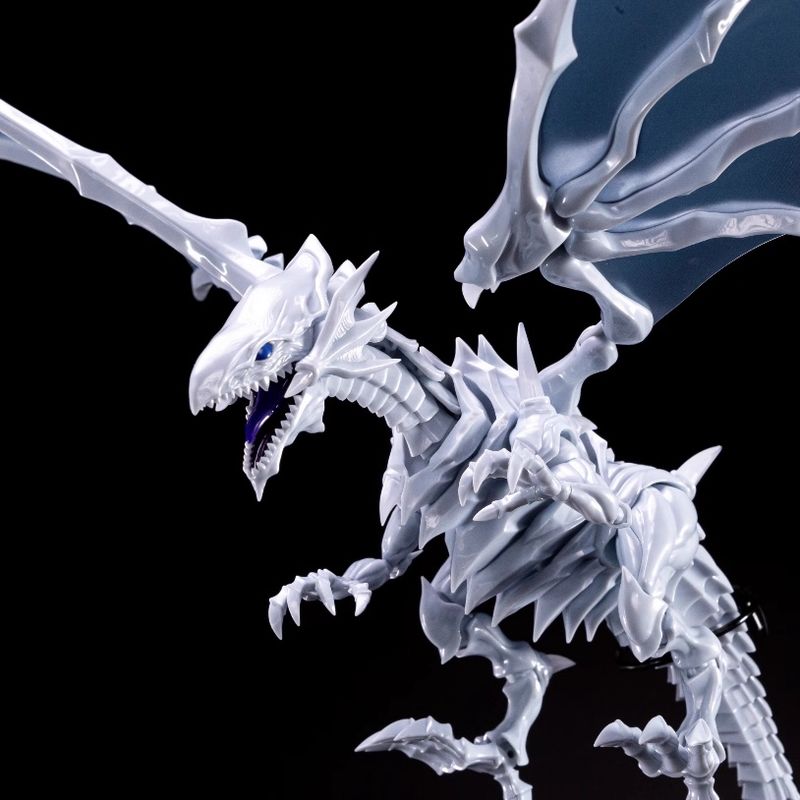 โมเดลยูกิโอ บลูอายส์ ไวท์ ดราก - Model Kit Yugioh บทวิจารณ์และราคา